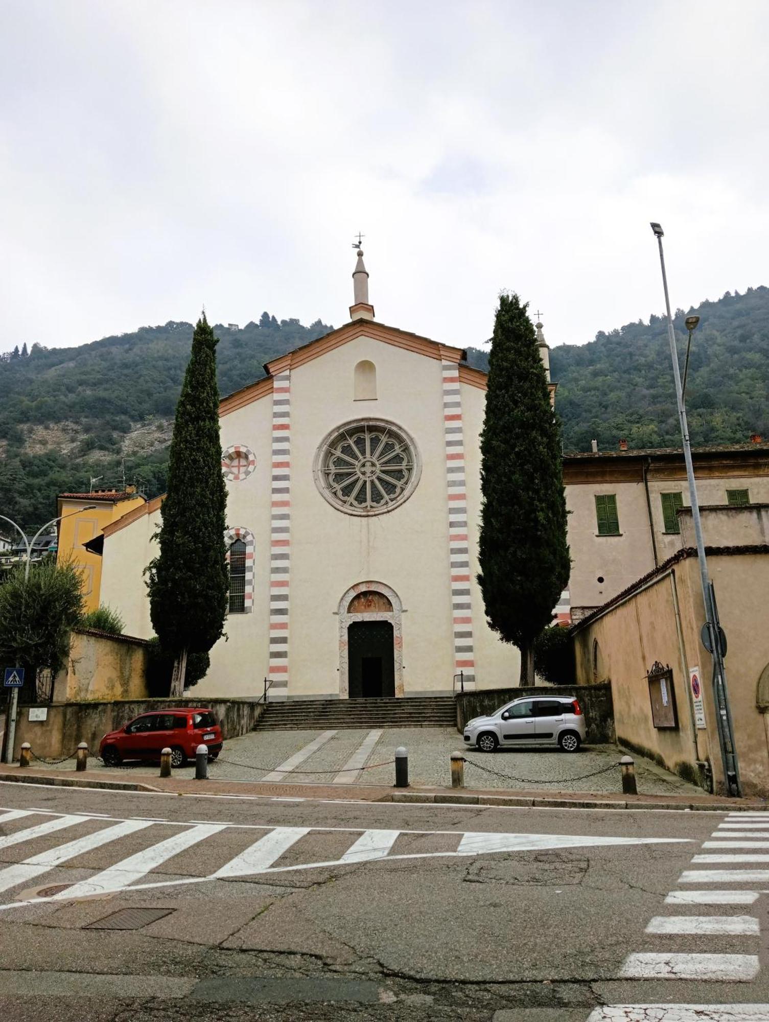 Elegant Beige Apartment - 5 Minutes From The Lake Como Buitenkant foto
